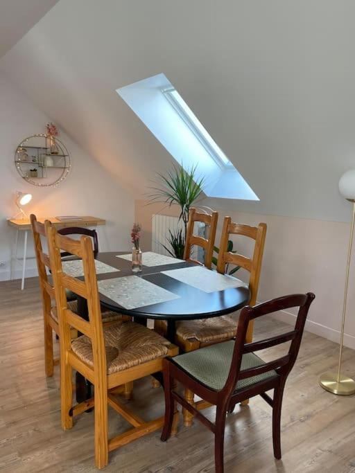 Appartement Cosy Sous Les Toits Lion-sur-Mer Ngoại thất bức ảnh